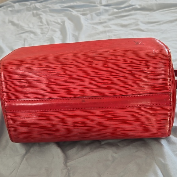 Louis Vuitton Handbag Epi Speedy Castilian Red - Picture 8 of 16